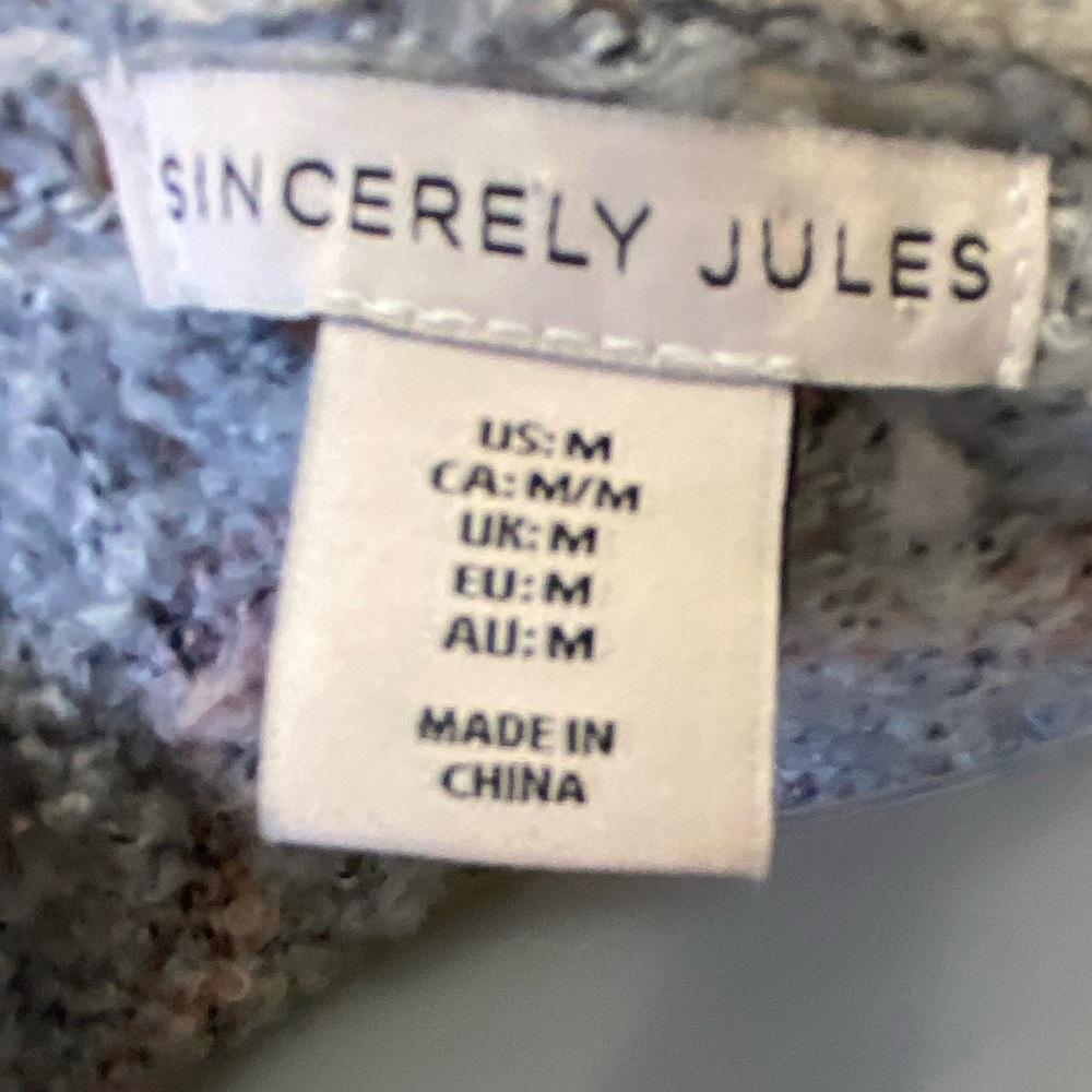 Sincerely Jules bell sleeve cropped knit sweater - Picture 5 of 6